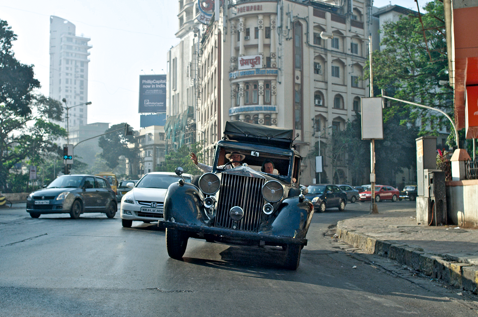 Classic & Sports Car – Reliving an epic, 8000-mile adventure across India by Rolls-Royce