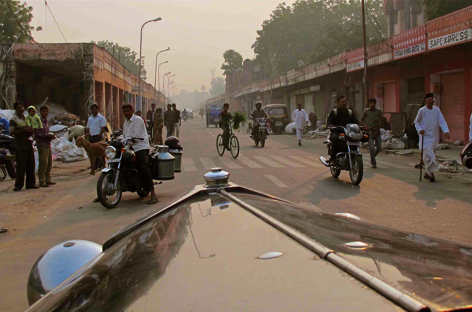 Classic & Sports Car – Reliving an epic, 8000-mile adventure across India by Rolls-Royce