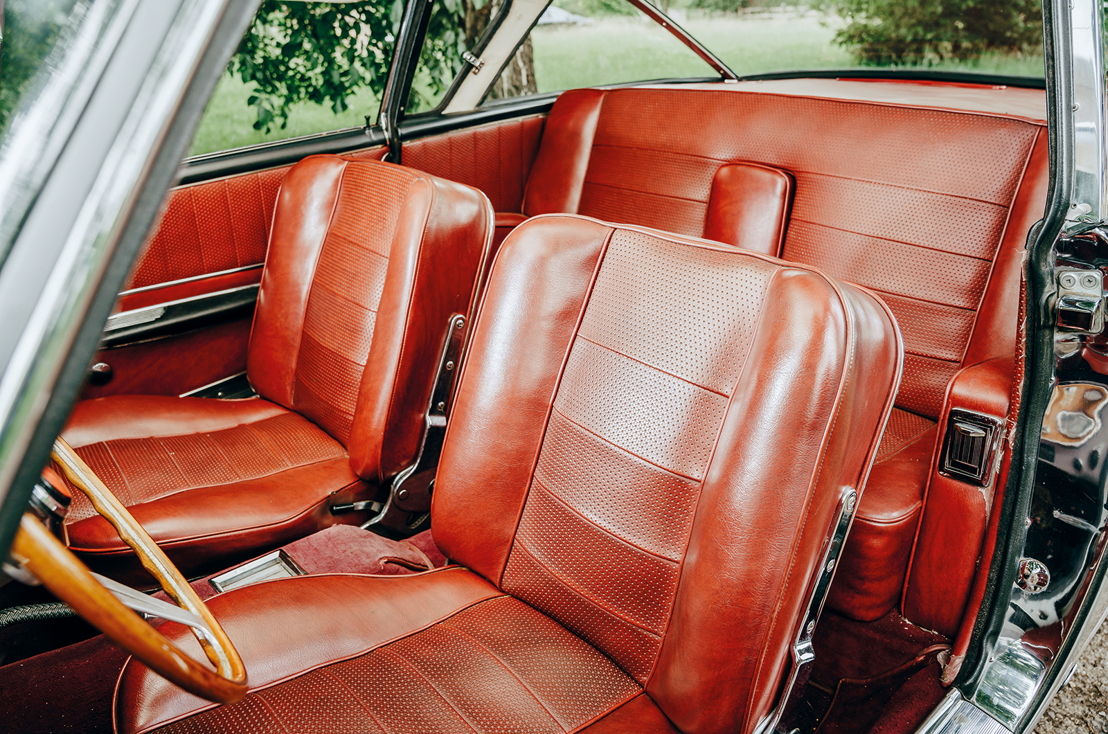 Classic & Sports Car – Going for it: Fiat Dino 2000 Coupé and 2300S Coupé