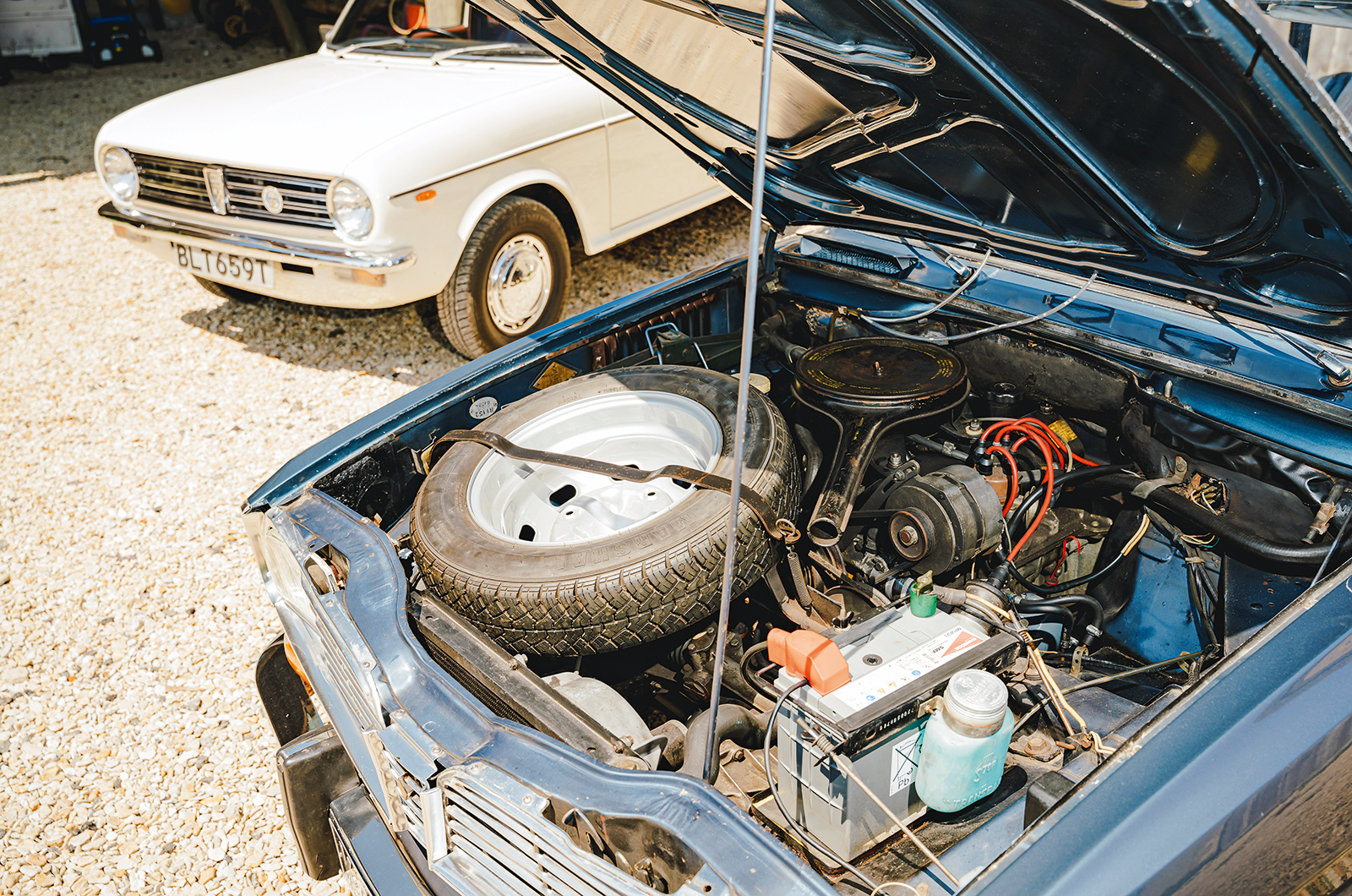 Classic & Sports Car – Cross-channel clash: Renault 16 vs Austin Maxi