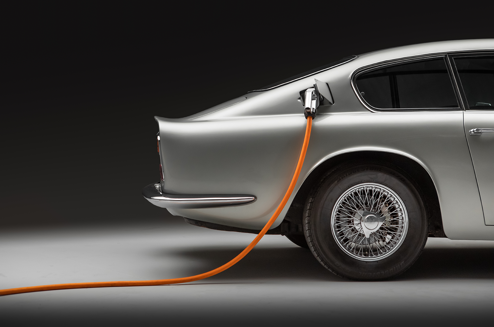 Classic & Sports Car – Electrified Aston Martin DB6 launched