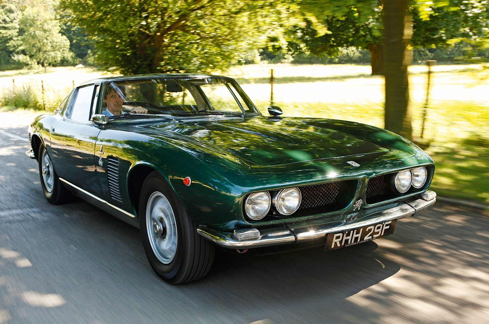 Classic & Sports Car – Iso’s awesome V8 family: Grifo, Rivolta, Lele and Fidia