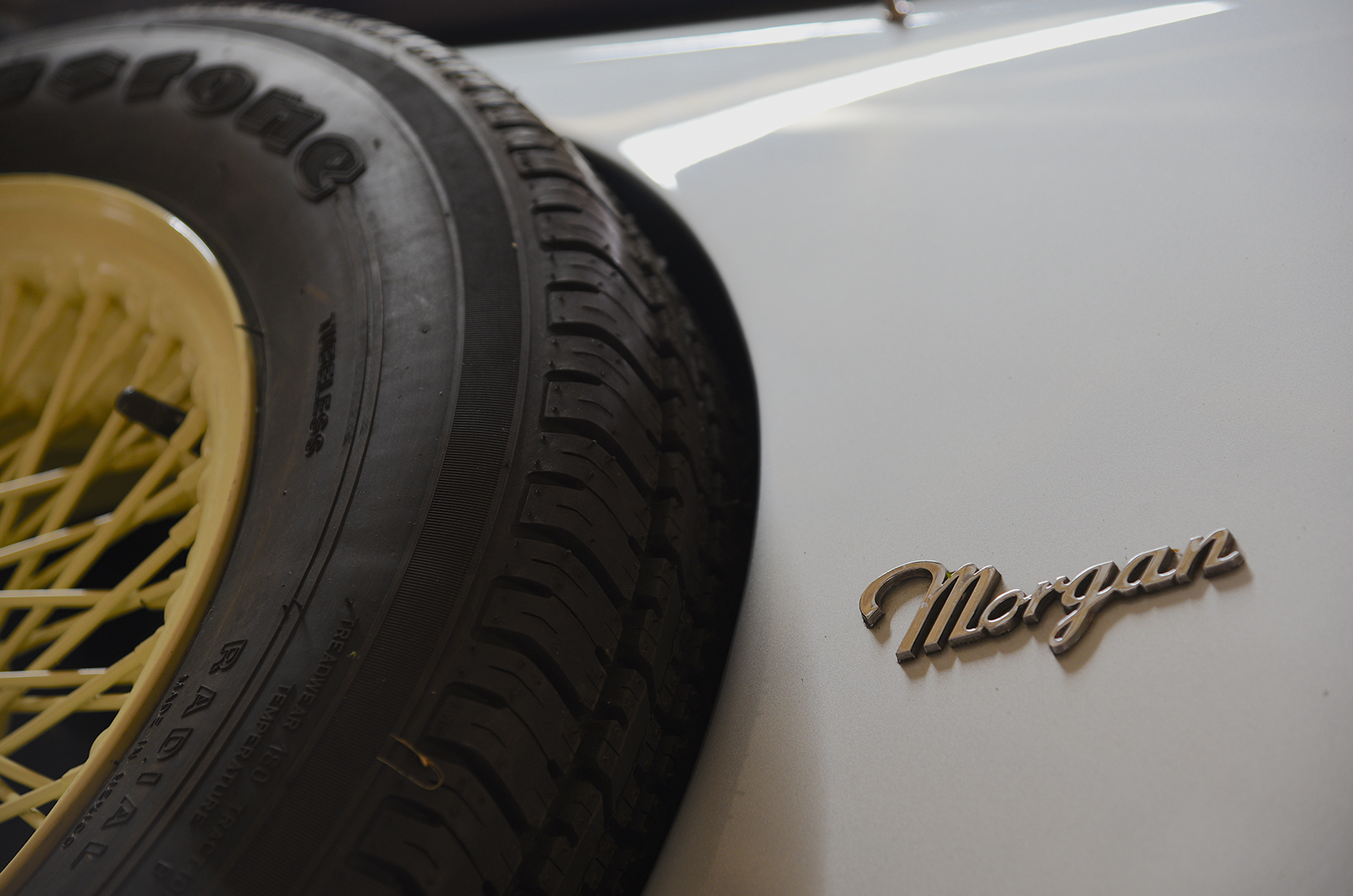 Classic & Sports Car – The unique Morgan 4/4 that came out the shadows