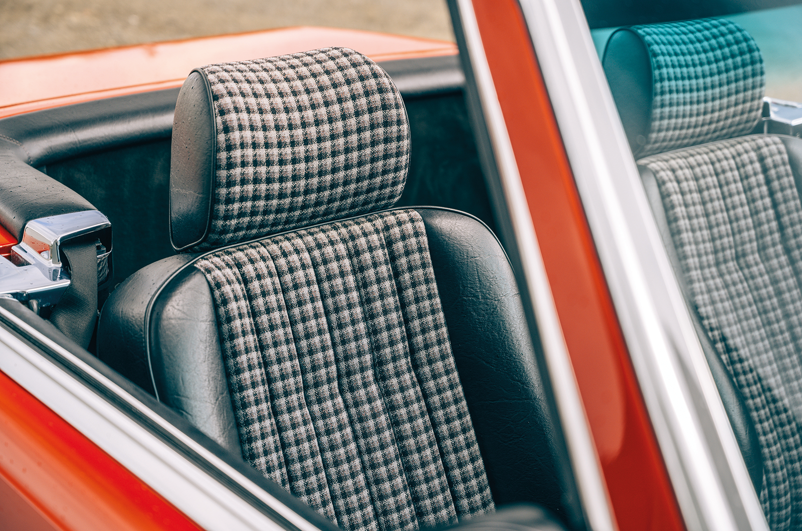 Classic & Sports Car – Universal appeal: Mercedes-Benz R107 SL at 50