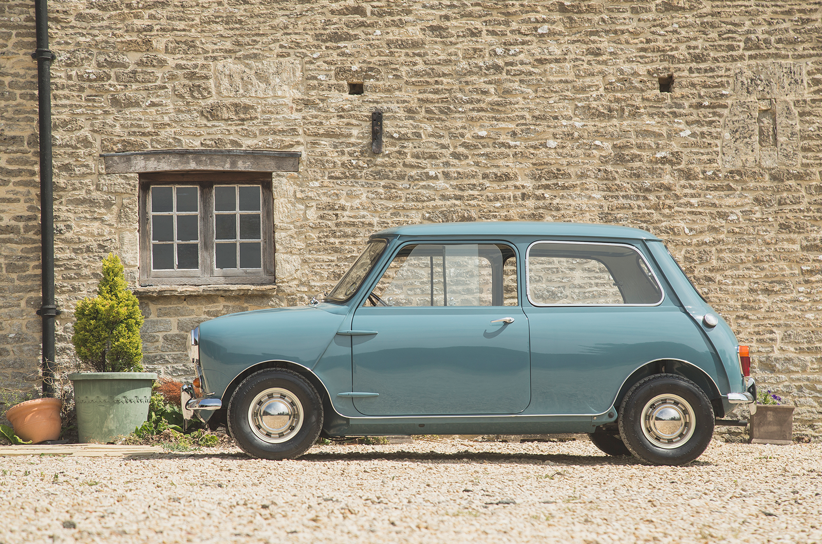 Classic & Sports Car – The story of a very special classic Mini
