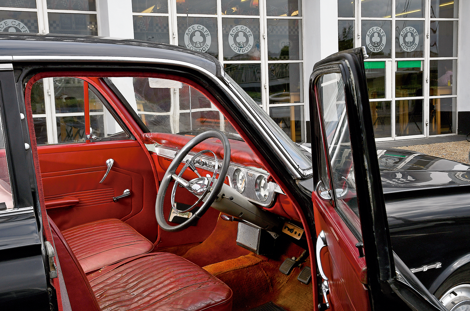 Classic & Sports Car – Keeping up appearances: Ford vs Vauxhall vs Hillman vs Singer vs Humber vs Riley