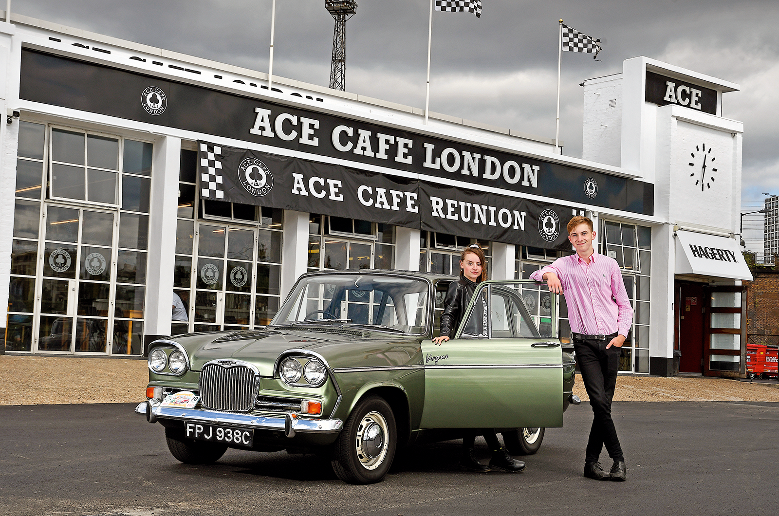 Classic & Sports Car – Keeping up appearances: Ford vs Vauxhall vs Hillman vs Singer vs Humber vs Riley