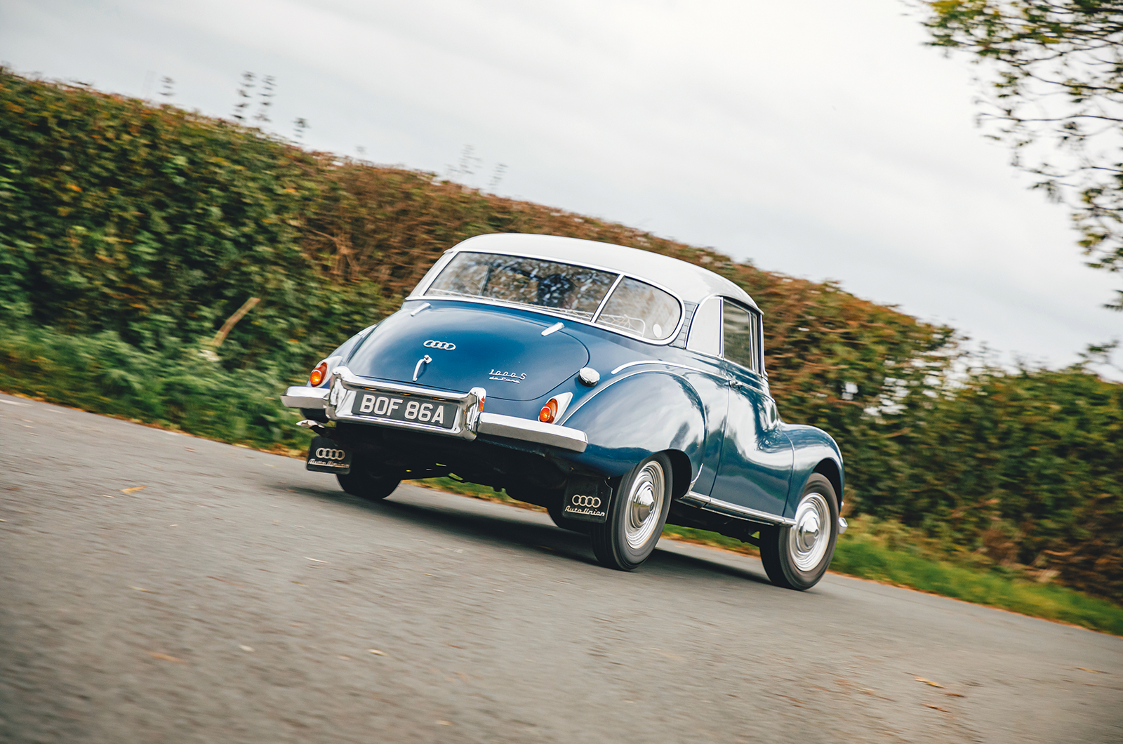 Classic & Sports Car – Compact quality: Neckar Europa vs Lancia Appia vs Auto Union 1000S vs Saab 96