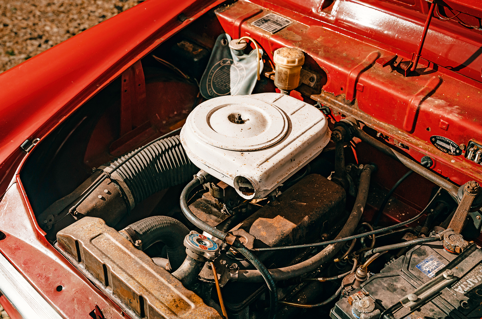 Classic & Sports Car – Compact quality: Neckar Europa vs Lancia Appia vs Auto Union 1000S vs Saab 96