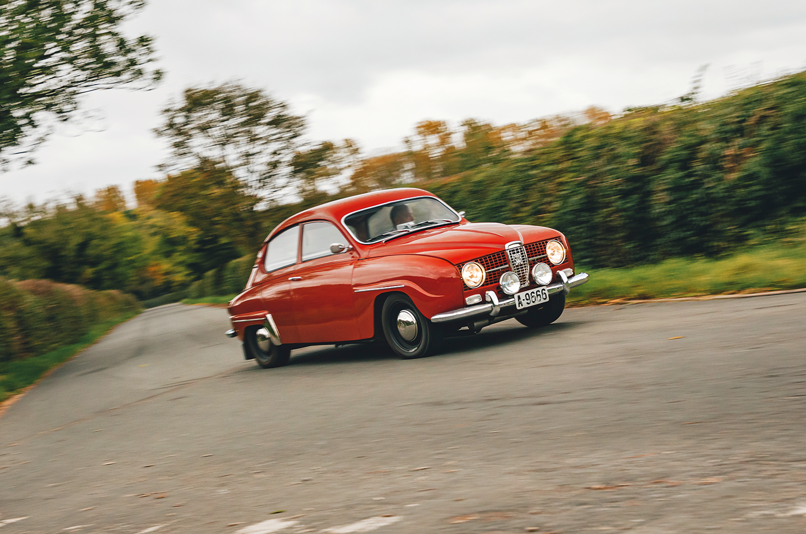 Classic & Sports Car – Compact quality: Neckar Europa vs Lancia Appia vs Auto Union 1000S vs Saab 96