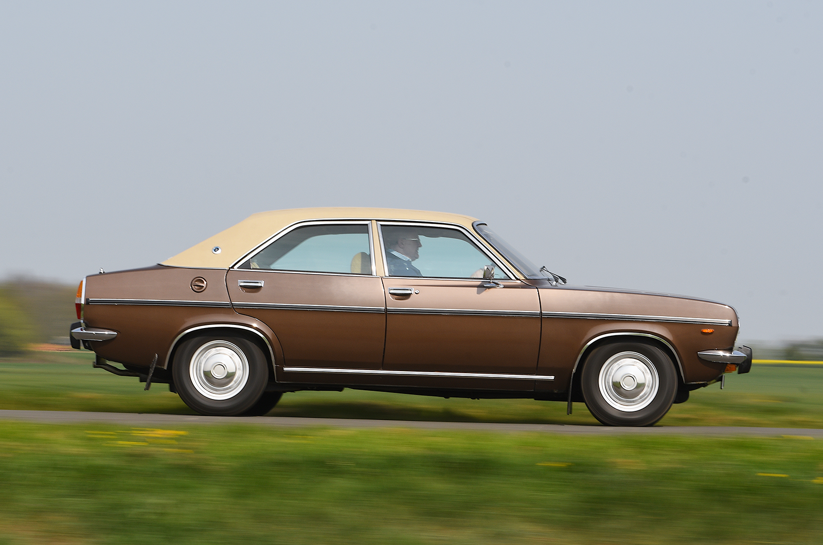 Classic & Sports Car – Guilty pleasures: Chrysler 2 Litre