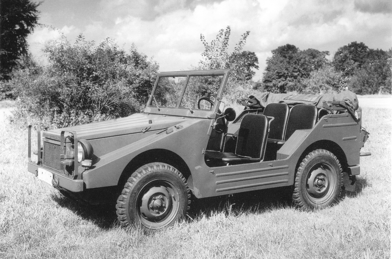 Classic & Sports Car – Alpine trial: Willys MB Jeep vs Alfa Romeo 1900M AR51 vs Fiat 1101 Campagnola