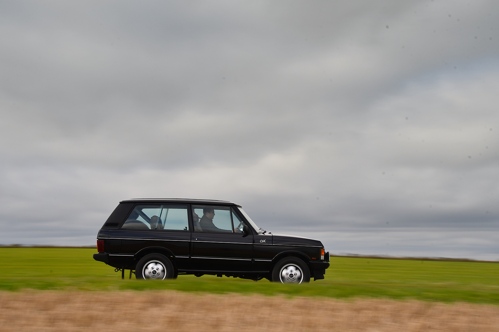 Classic & Sports Car –  King of the hill: driving the Range Rover CSK