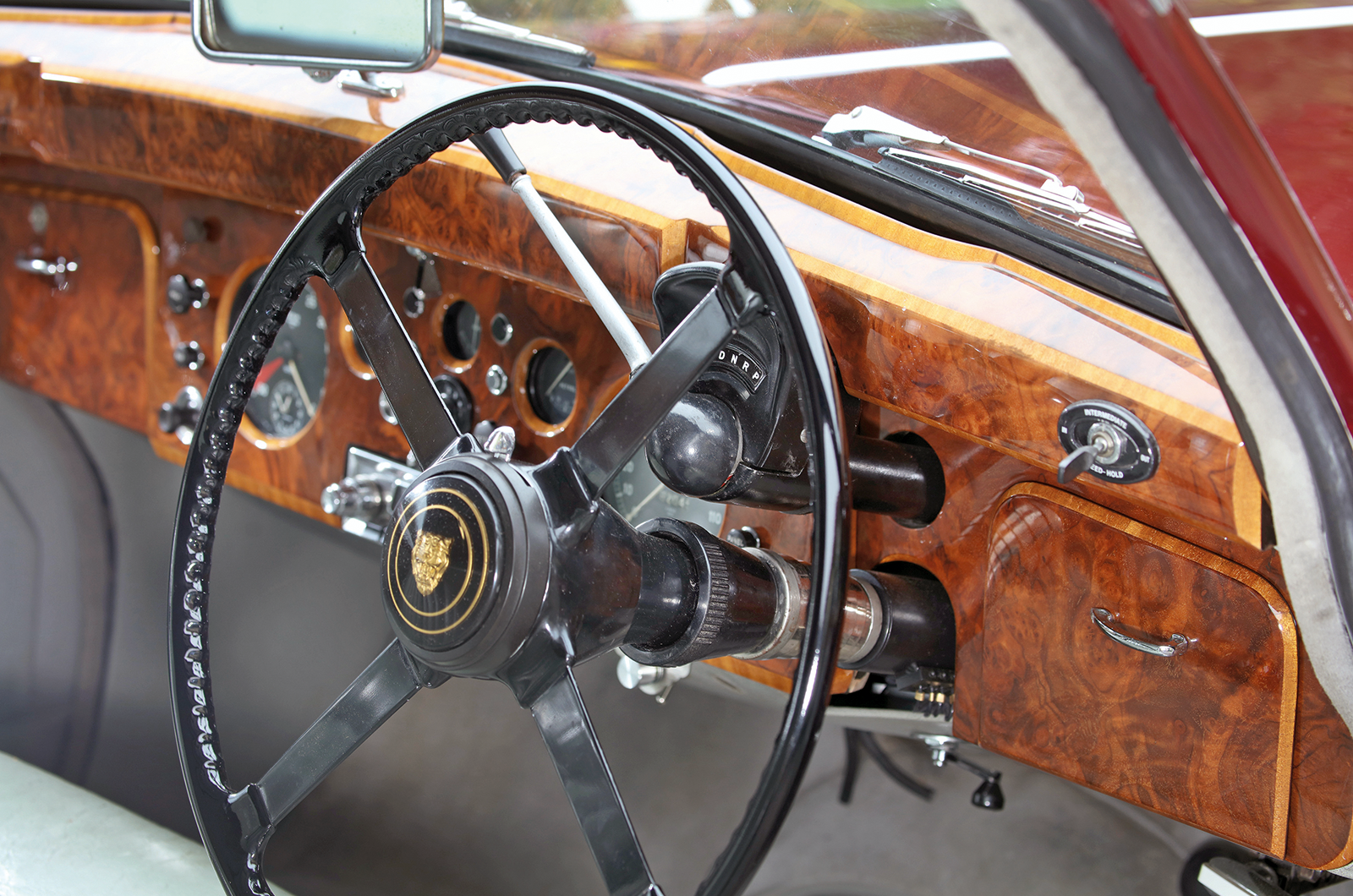 Classic & Sports Car – Buyer’s guide: Jaguar MkVII-MkIX