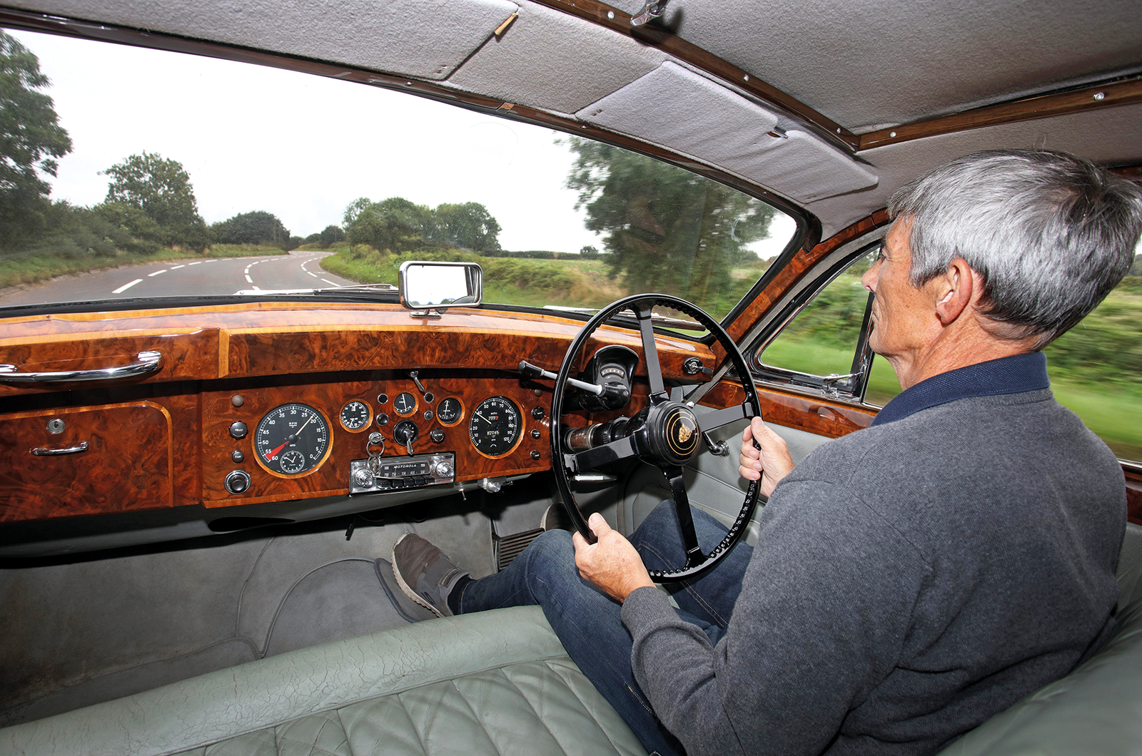 Classic & Sports Car – Buyer’s guide: Jaguar MkVII-MkIX