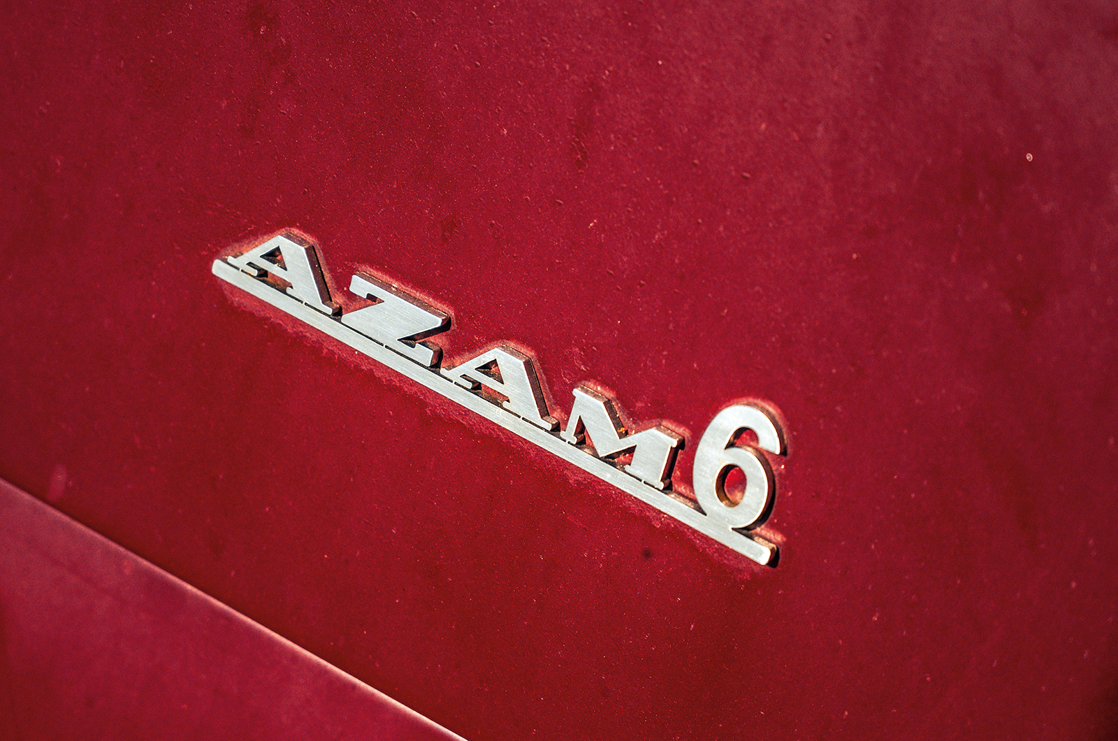 Classic & Sports Car – Cheaper by the million: Citroën AZAM 6 vs Renault 4L