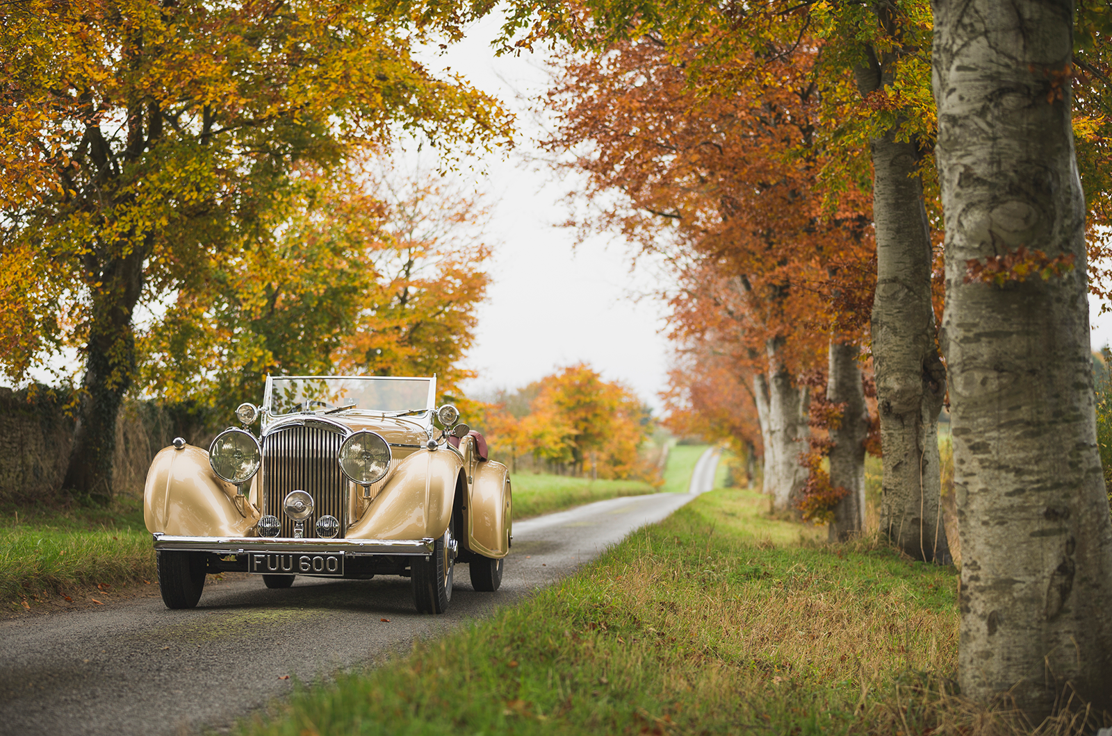 Classic & Sports Car – Golden years: driving a special Derby Bentley