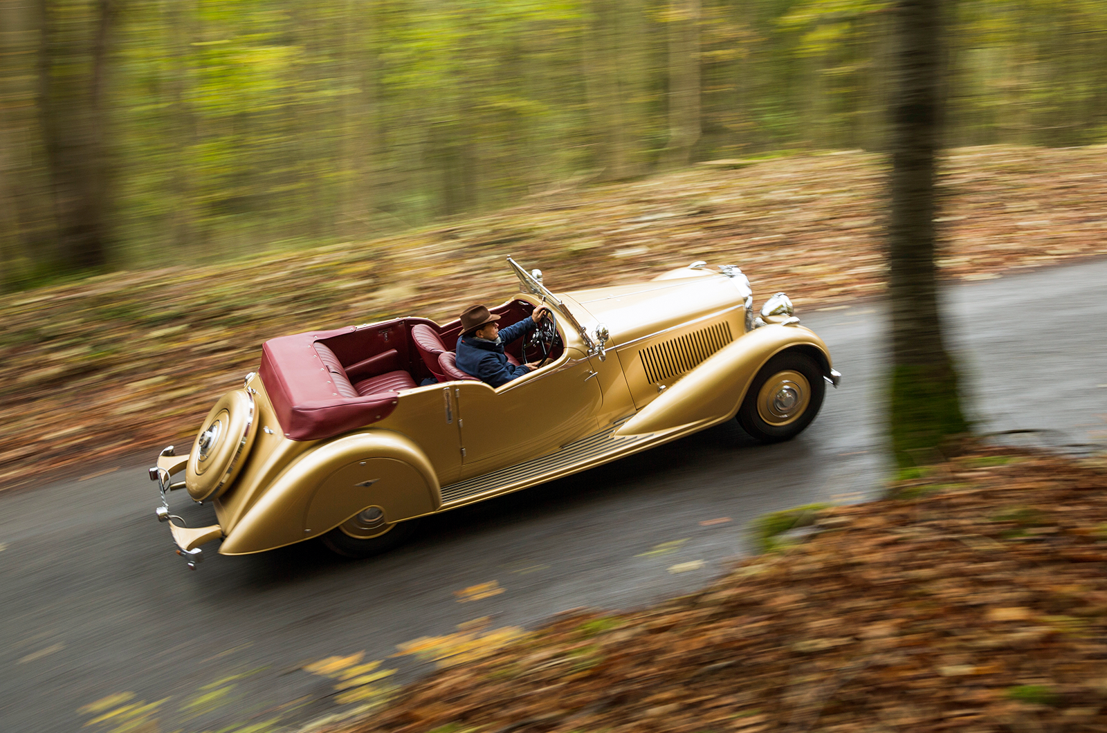 Classic & Sports Car – Golden years: driving a special Derby Bentley