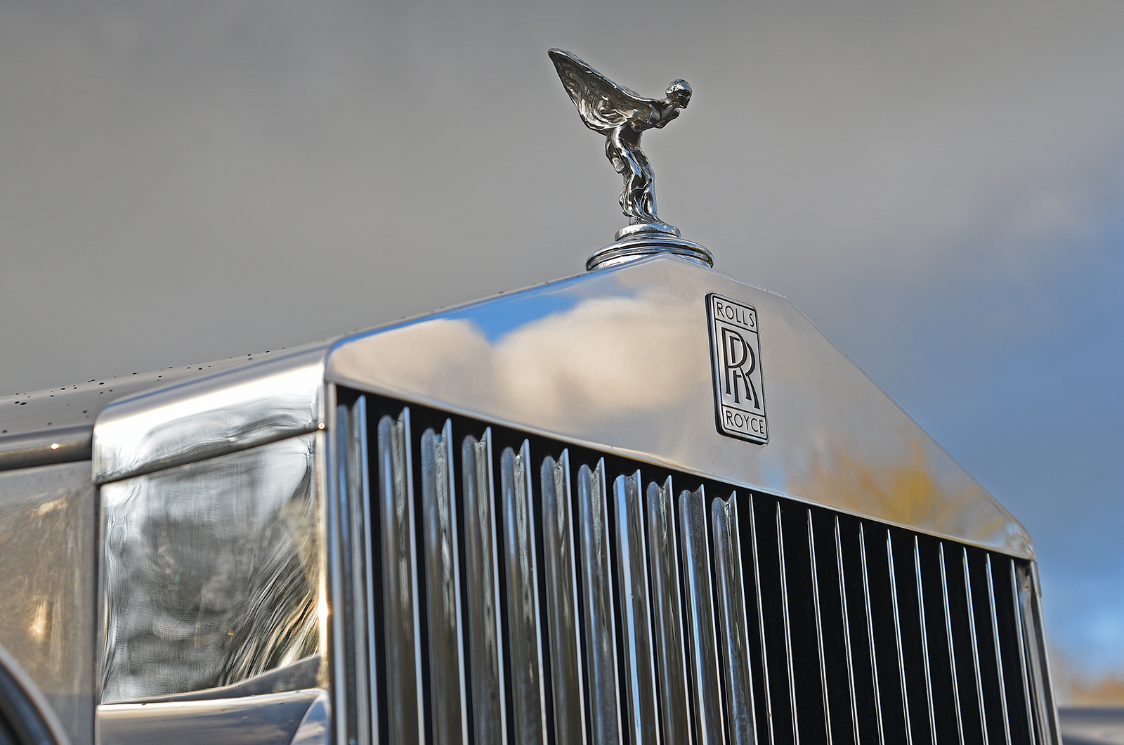 Classic & Sports Car – Classic Rolls-Royce sets electric lap record