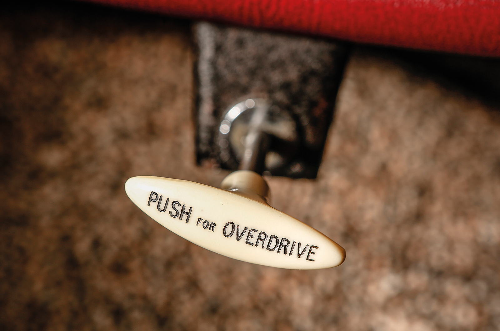 Classic & Sports Car – The battle for middle England: Rover 3-Litre vs Wolseley 6/99