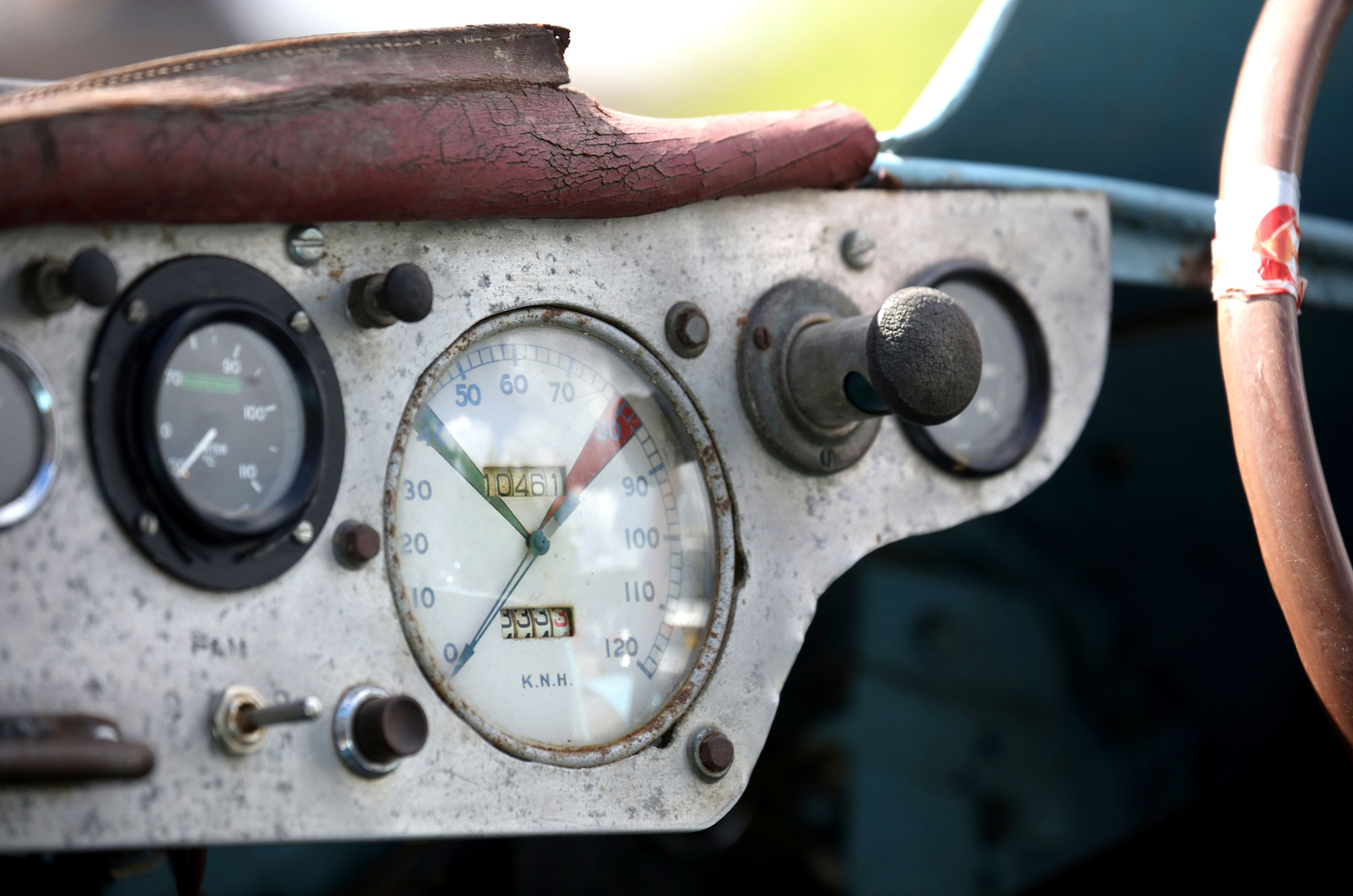 Classic & Sports Car - Meet the new boss: Allard’s Tailwagger II