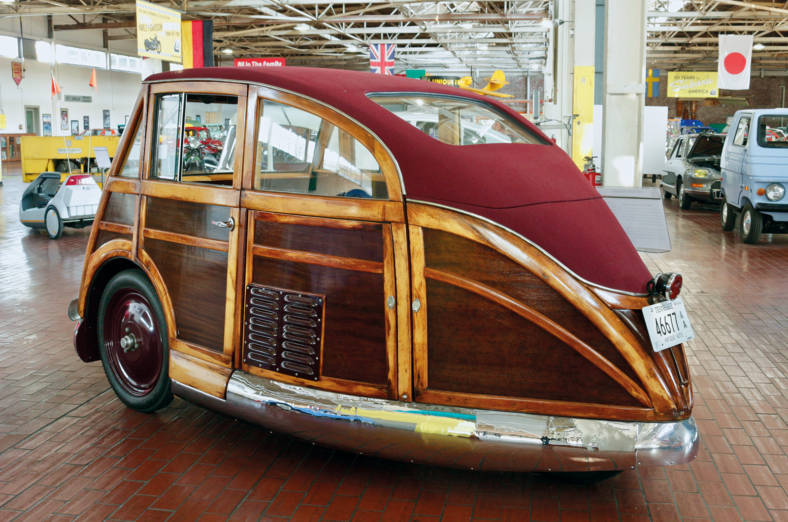 Classic & Sports Car – Classic shrine: Lane Motor Museum