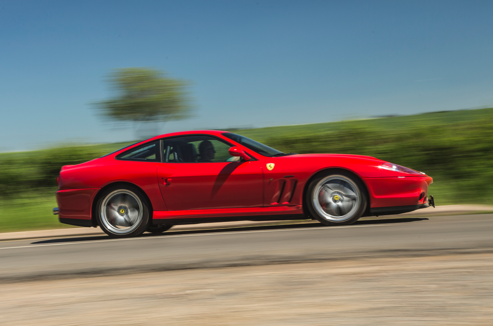 Classic & Sports Car – Better by the dozen: Lamborghini Murciélago vs Aston Martin Vanquish S vs Ferrari 575M