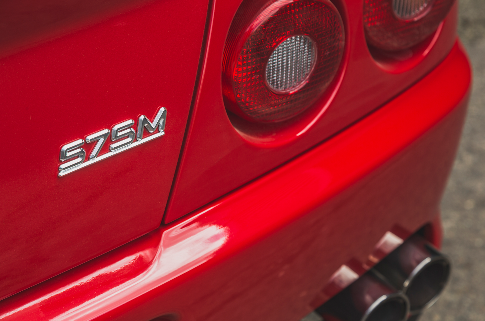 Classic & Sports Car – Better by the dozen: Lamborghini Murciélago vs Aston Martin Vanquish S vs Ferrari 575M