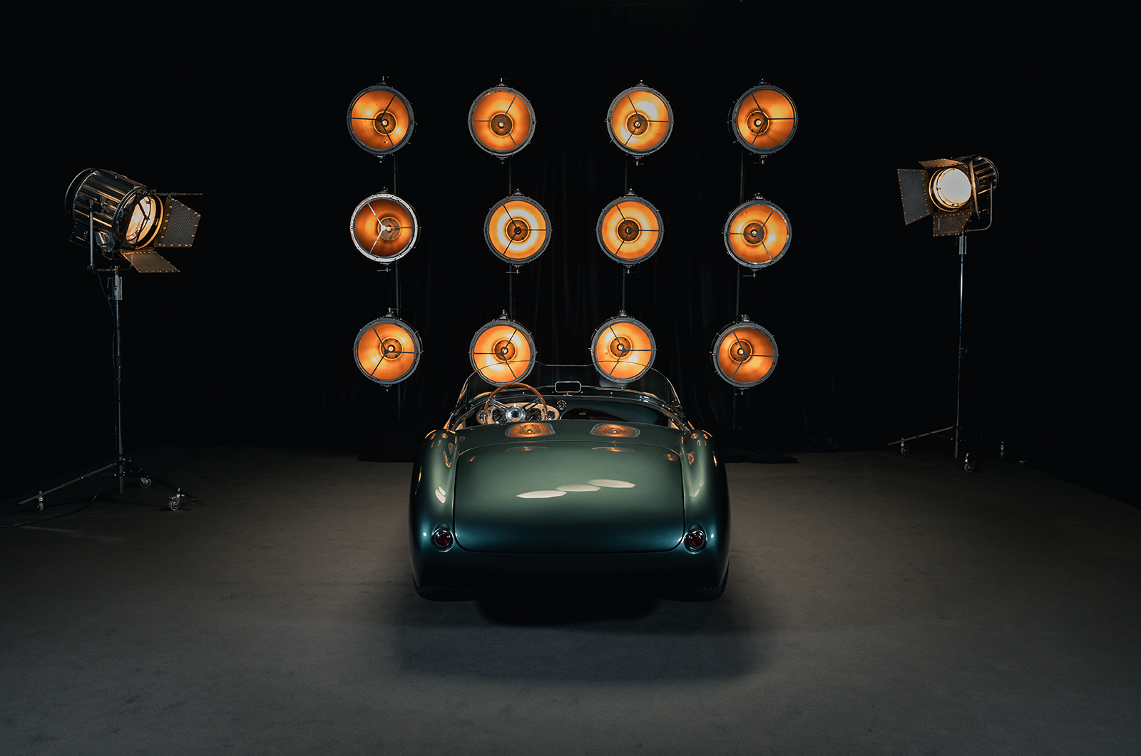 Classic & Sports Car – Classic Austin-Healey 100 reborn