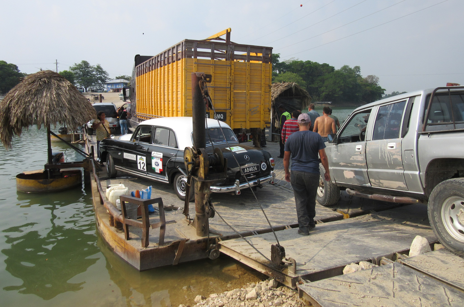 Classic & Sports Car - A global phenomenon - The Mercedes Ponton 220S 