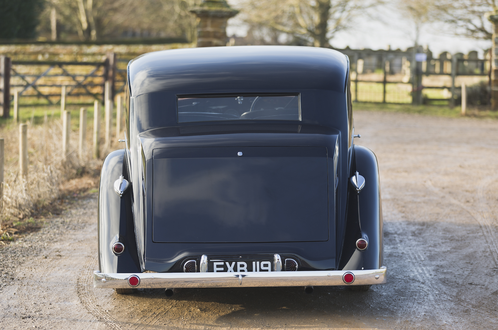 Classic & Sports Car - Driving Lagonda's peerless V12