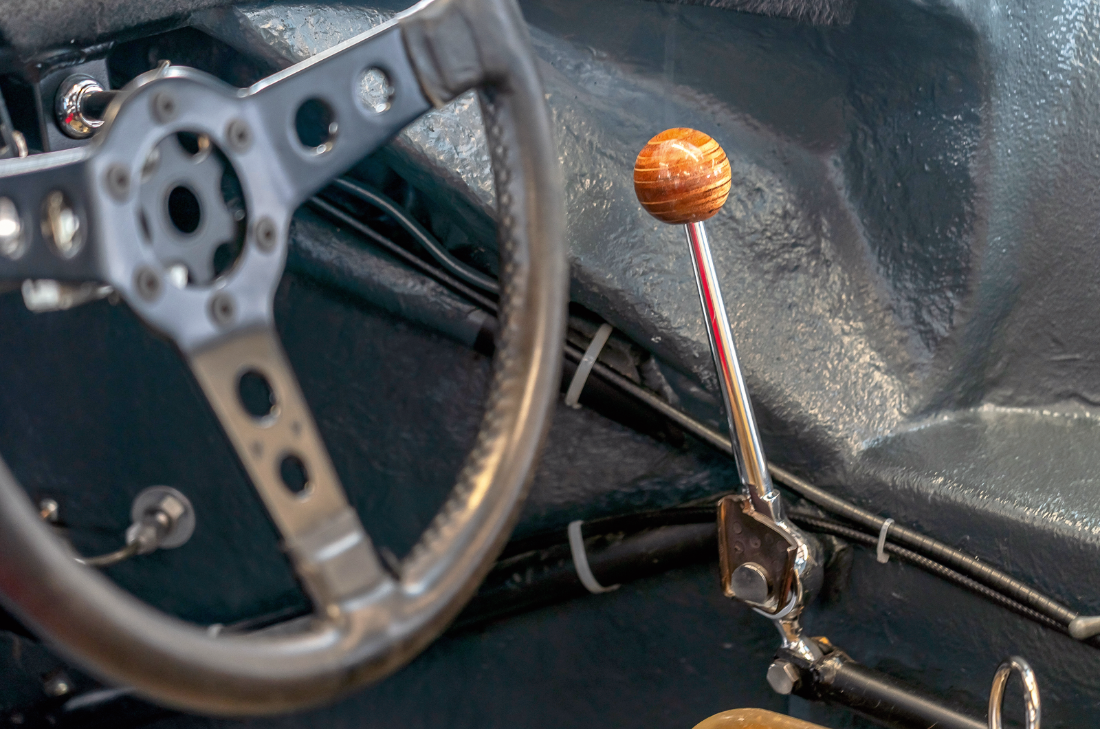 Classic & Sports Car - Flat-out Flat-12: Porsche 917