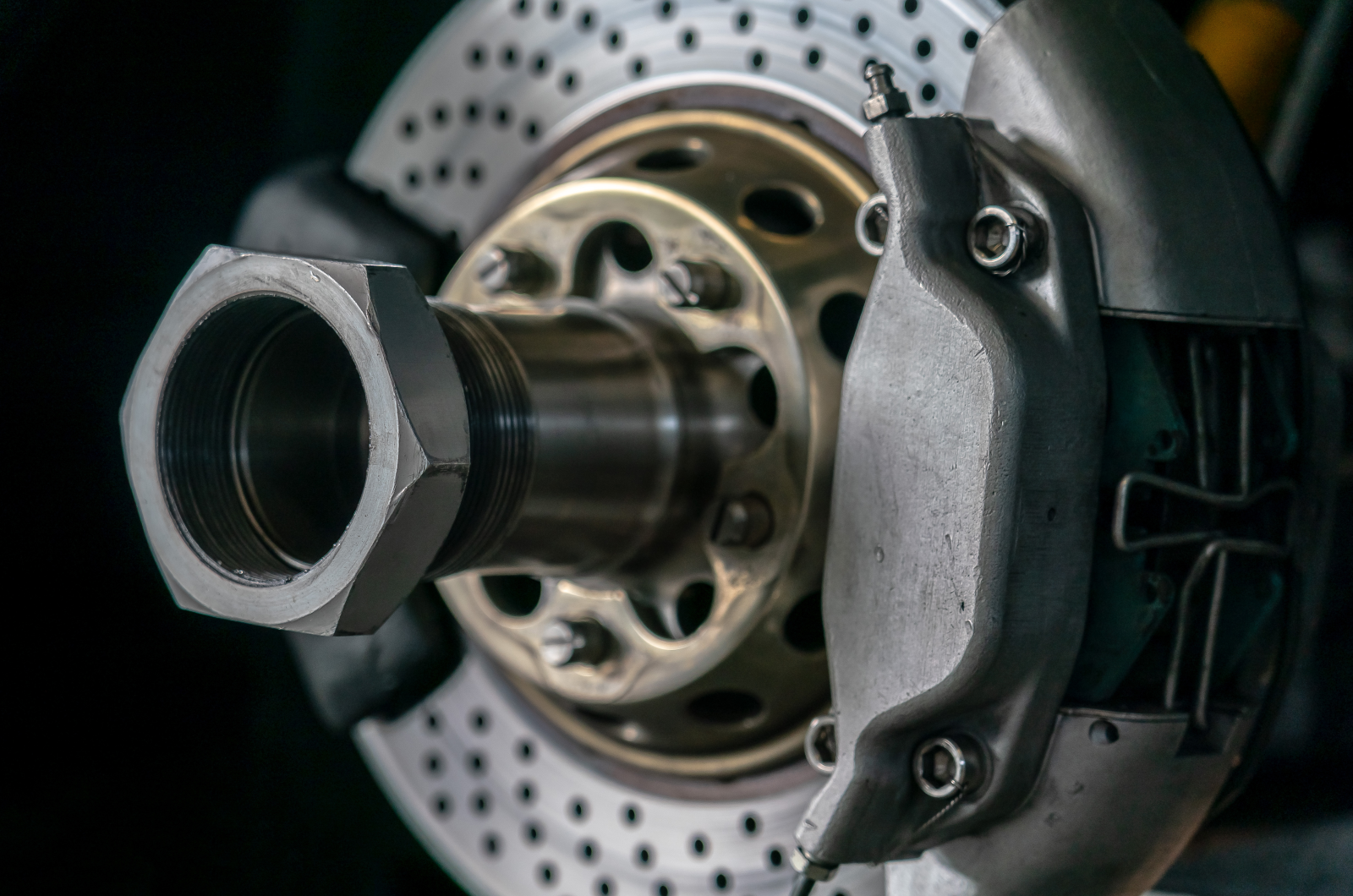 Classic & Sports Car - Flat-out Flat-12: Porsche 917