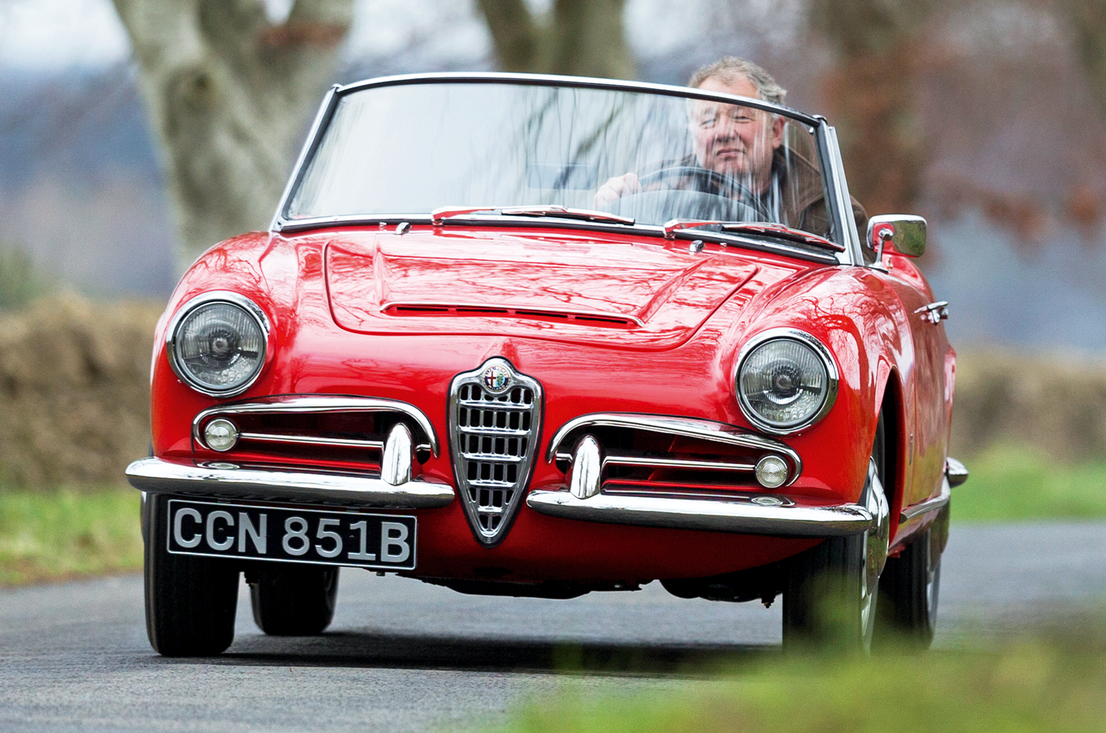 Pretty little things: Alfa Romeo Giulia Spider Veloce vs Fiat-Osca 1500S Cabriolet