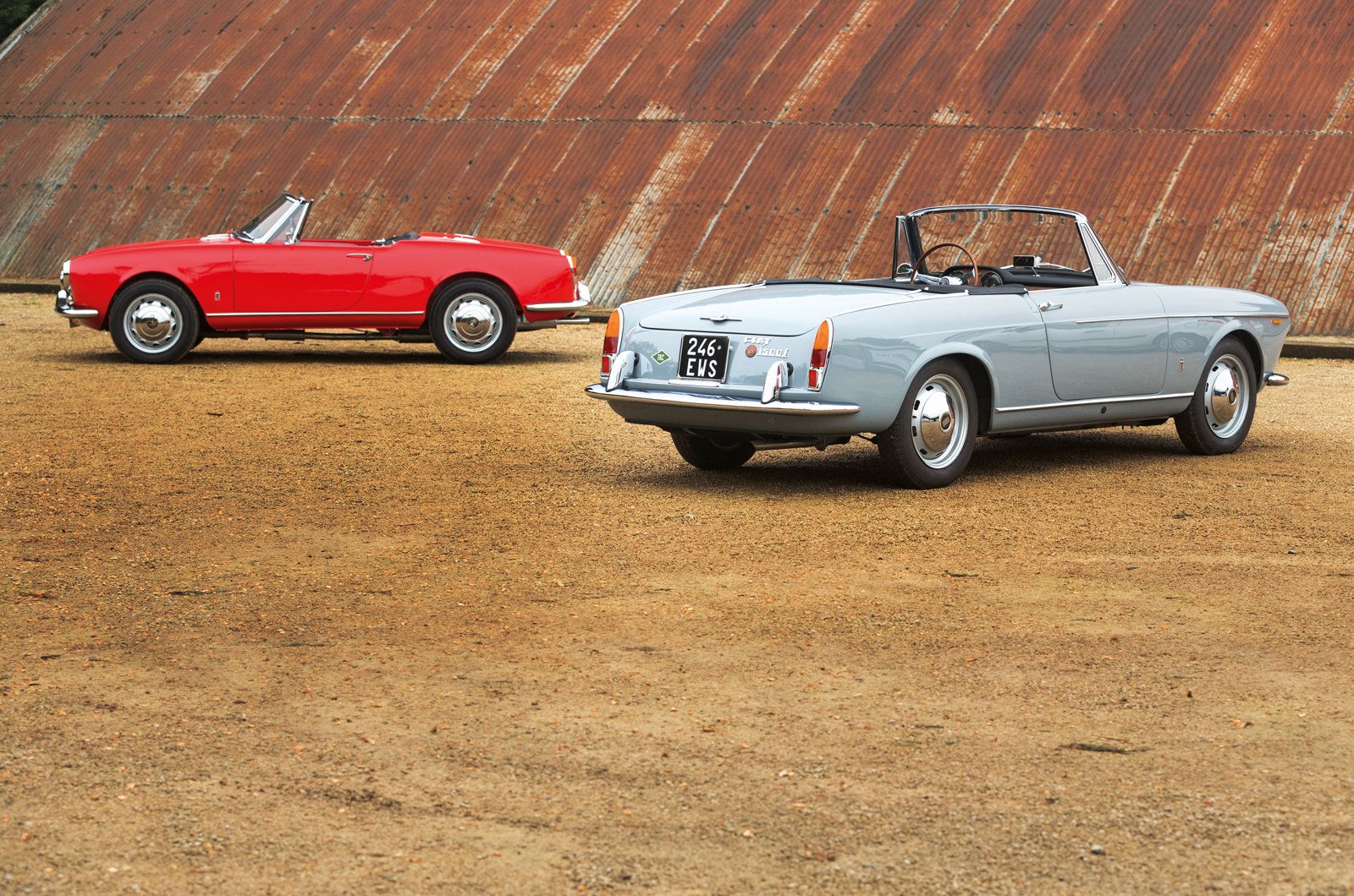 Pretty little things: Alfa Romeo Giulia Spider Veloce vs Fiat-Osca 1500S Cabriolet