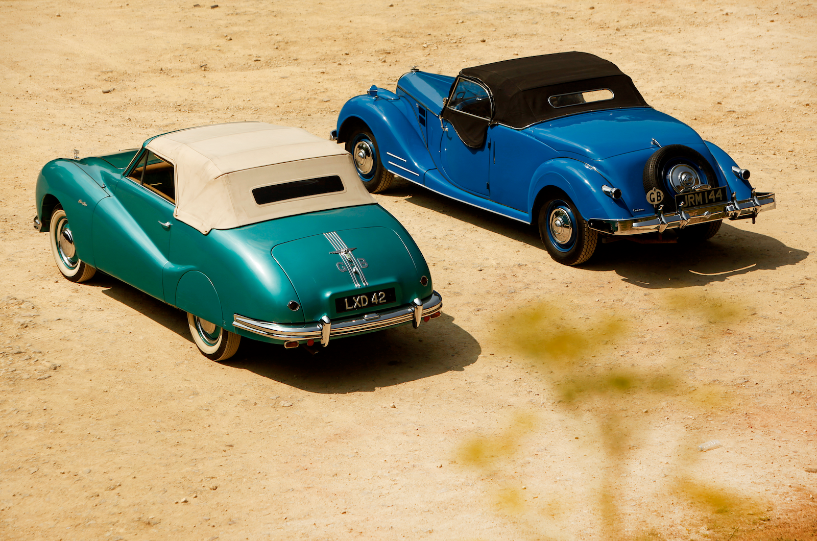 Classic & Sports Car - Missing the mark in style: Austin A90 Atlantic vs Riley RMC