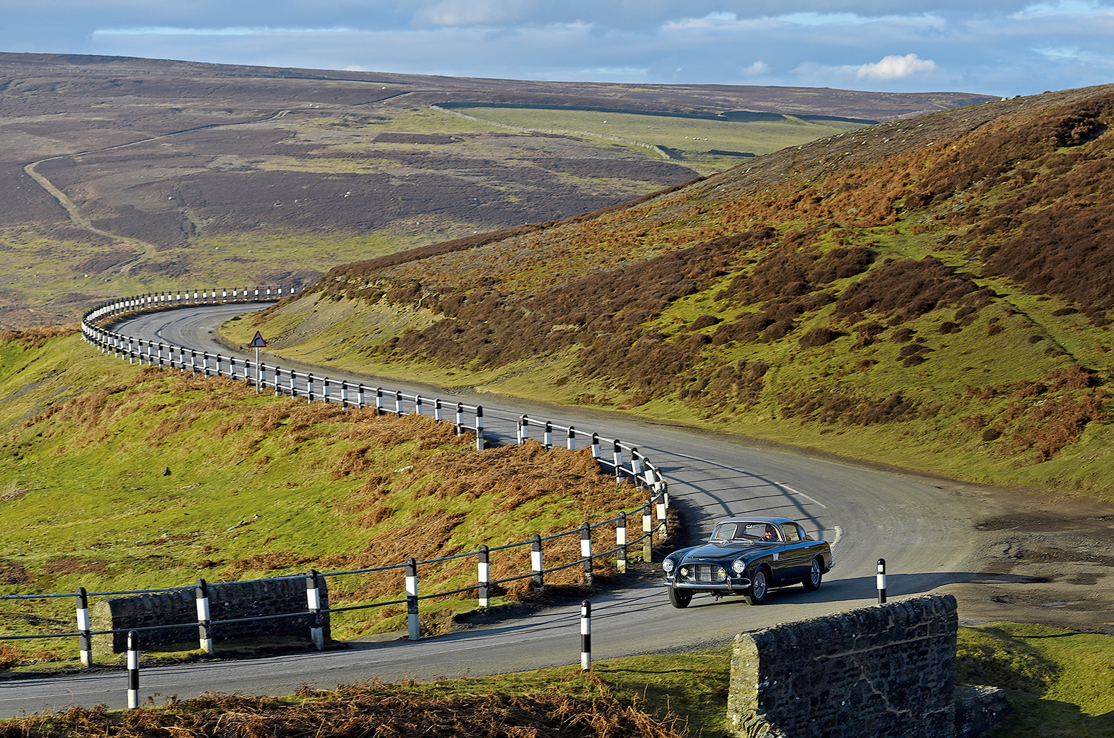 Classic & Sports Car – Aston Martin DB2/4 Vignale: fitted out for a king