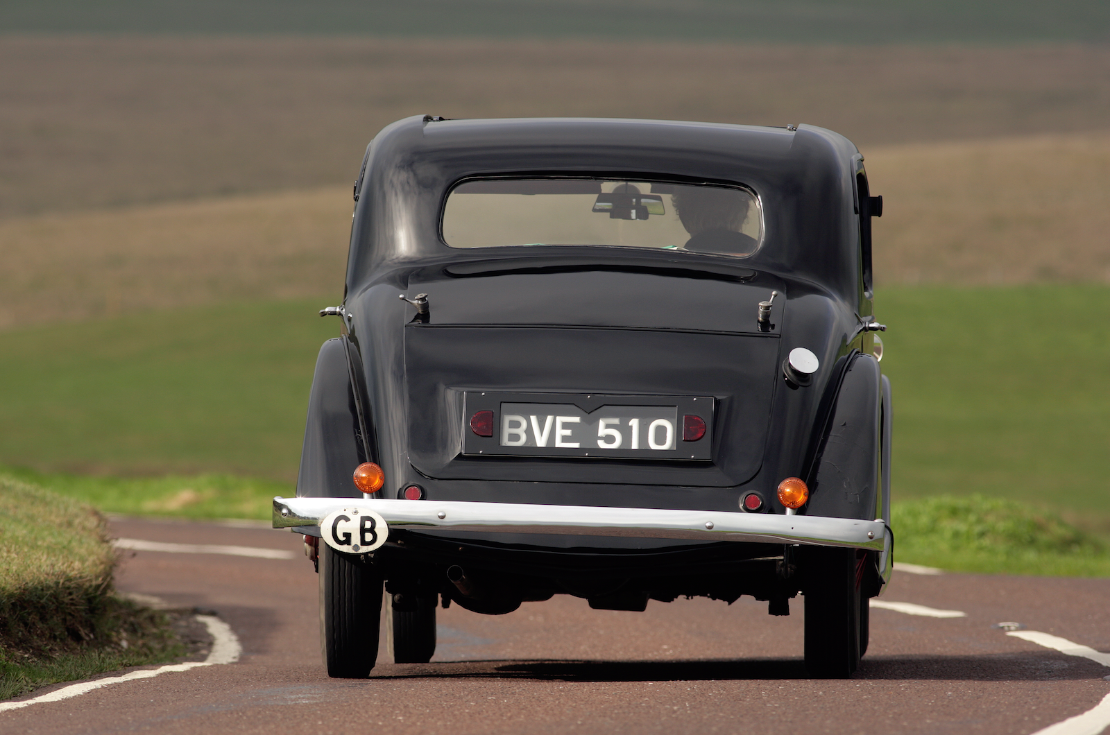 Classic & Sports Car - British Sporting Saloons - MG VA vs Riley 12/4 