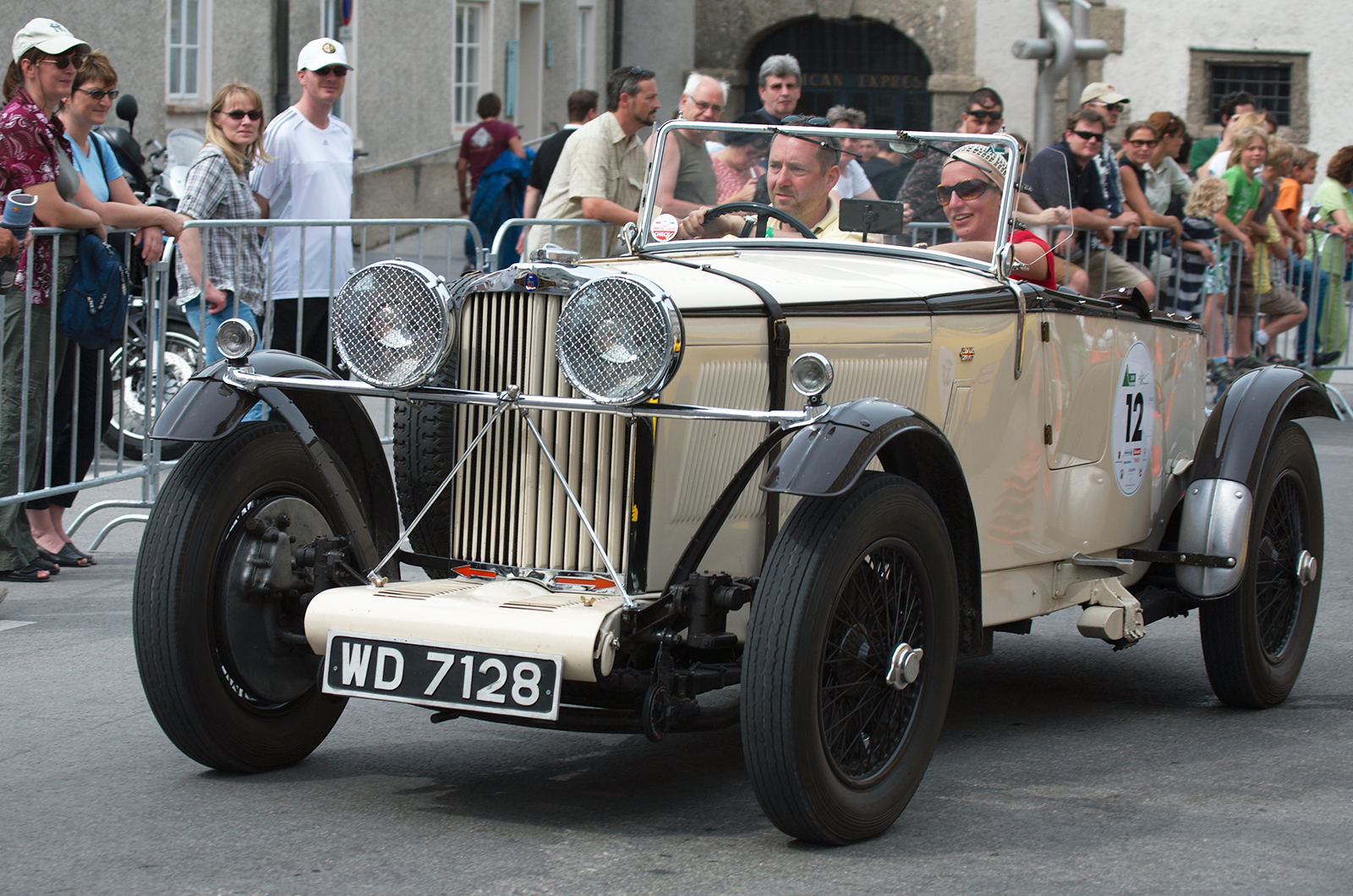Classic & Sports Car – Best of British tribute at London Concours