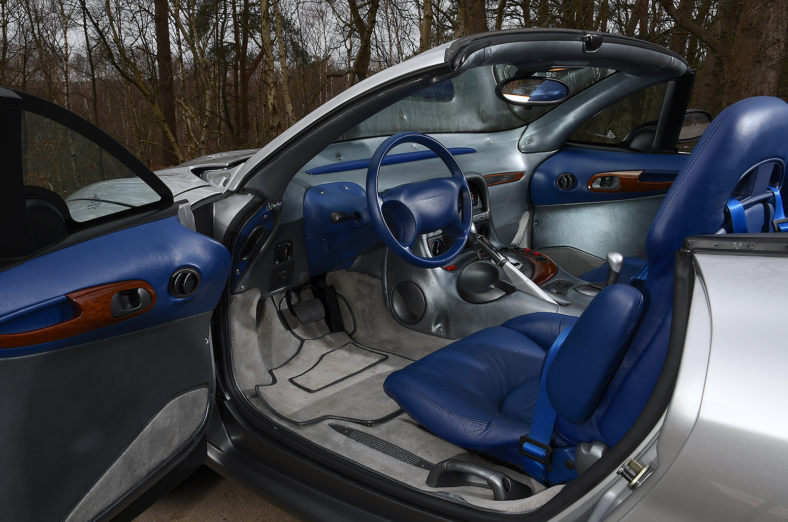 Classic & Sports Car - Heuliez Intruder: living the high life