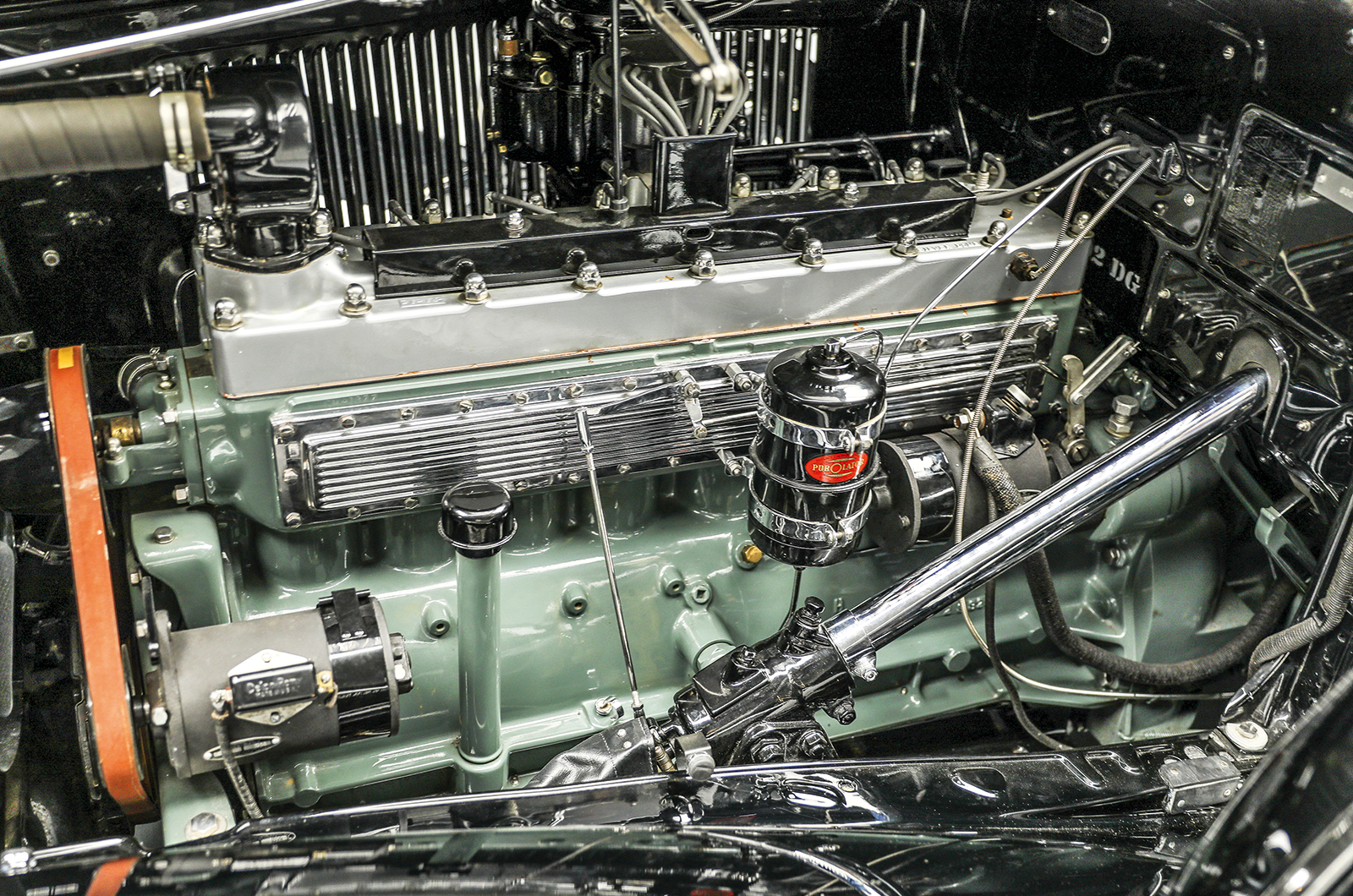 Classic & Sports Car - Chrysler Imperial: the great impression