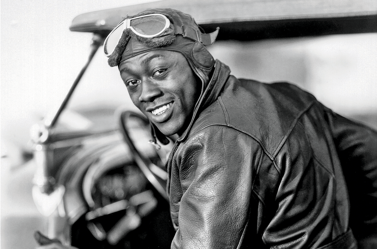 Classic & Sports Car - Chrysler Imperial: the great impression