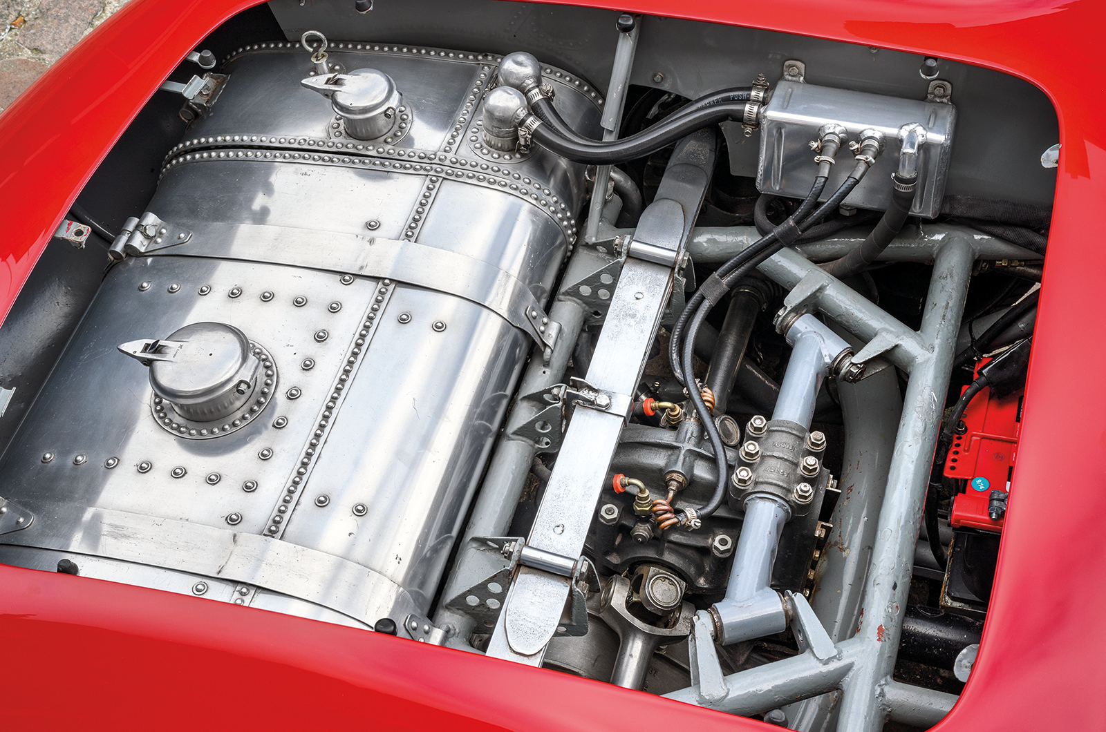 Classic & Sports Car - Maserati 300S: in Fangio’s footsteps