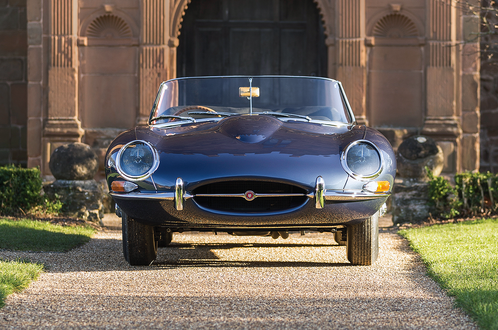 Classic & Sports Car - Jaguar E-type: a quest for perfection