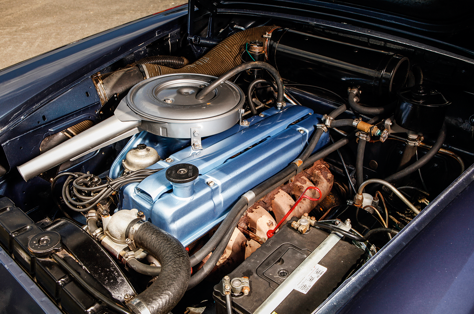 Classic & Sports Car - Humber Imperial vs Vanden Plas Princess 4 Litre R: to the manor borne