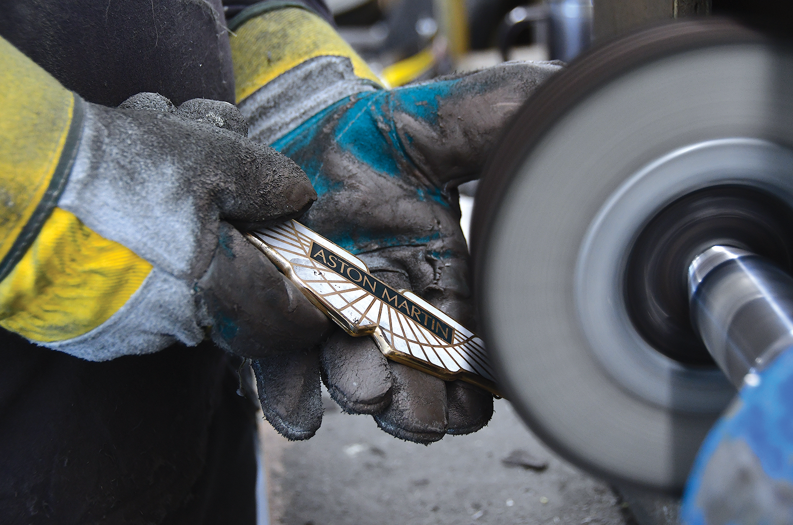 Classic & Sports Car – The specialist: Vaughtons