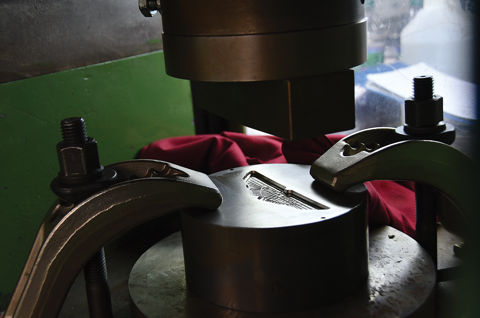 Classic & Sports Car – The specialist: Vaughtons