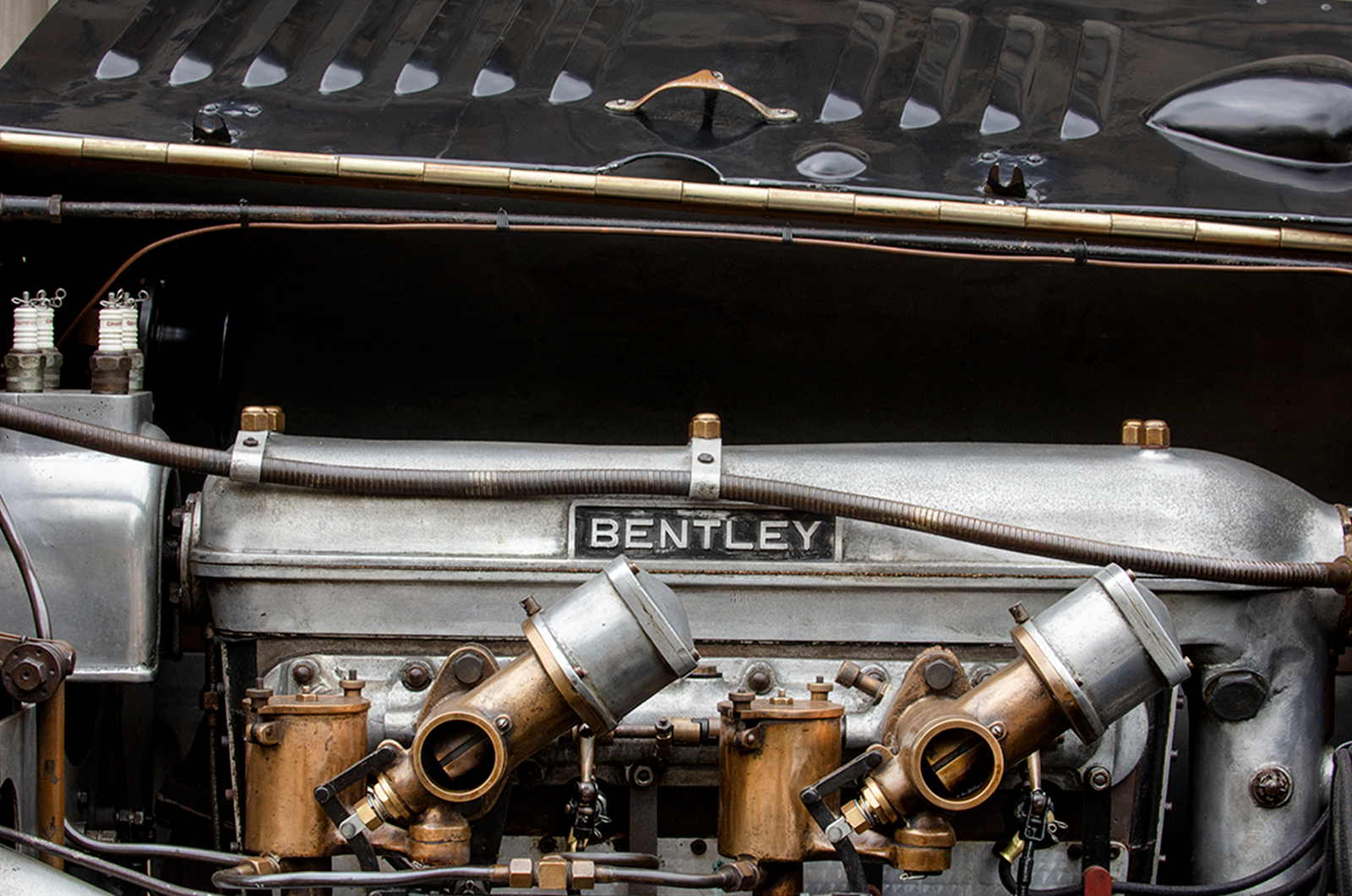 Classic & Sports Car - Bentley Super Sports: high-speed commute