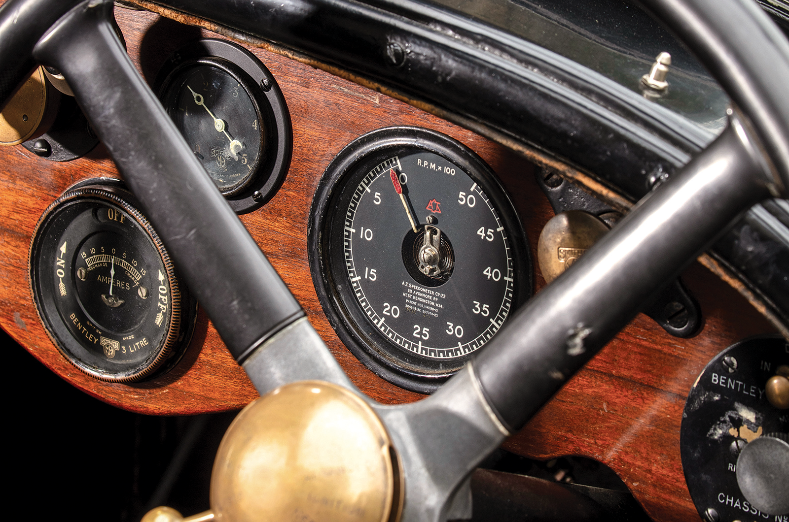 Classic & Sports Car - Bentley Super Sports: high-speed commute