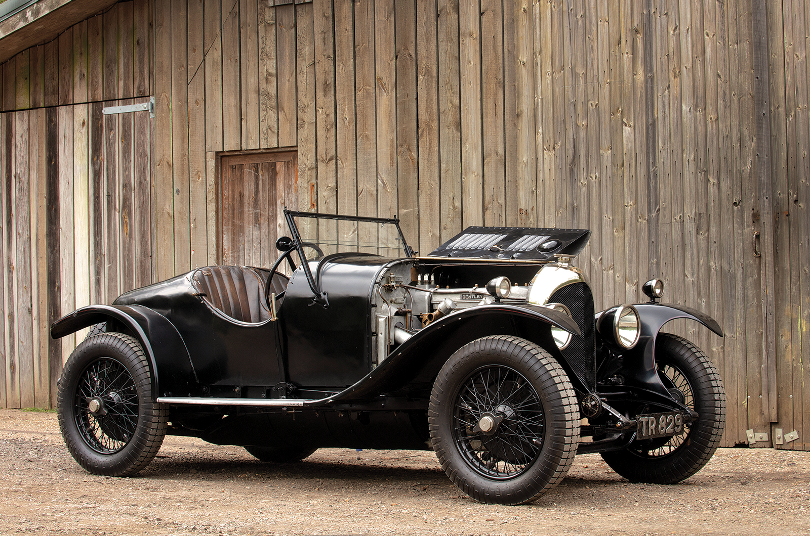 Classic & Sports Car - Bentley Super Sports: high-speed commute